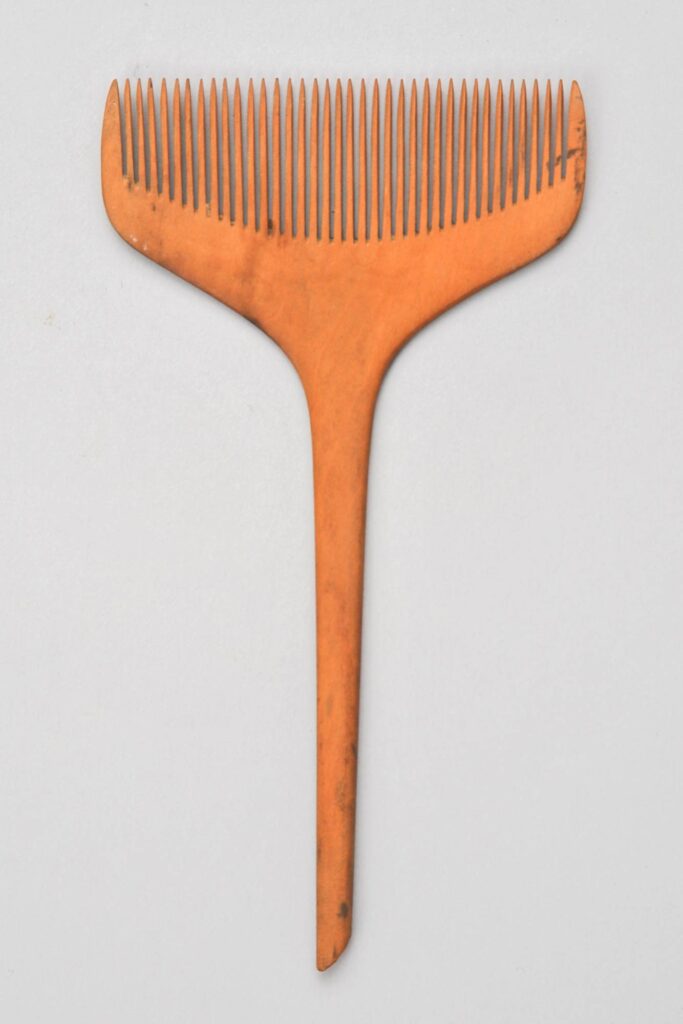 つげの櫛（黄楊櫛）