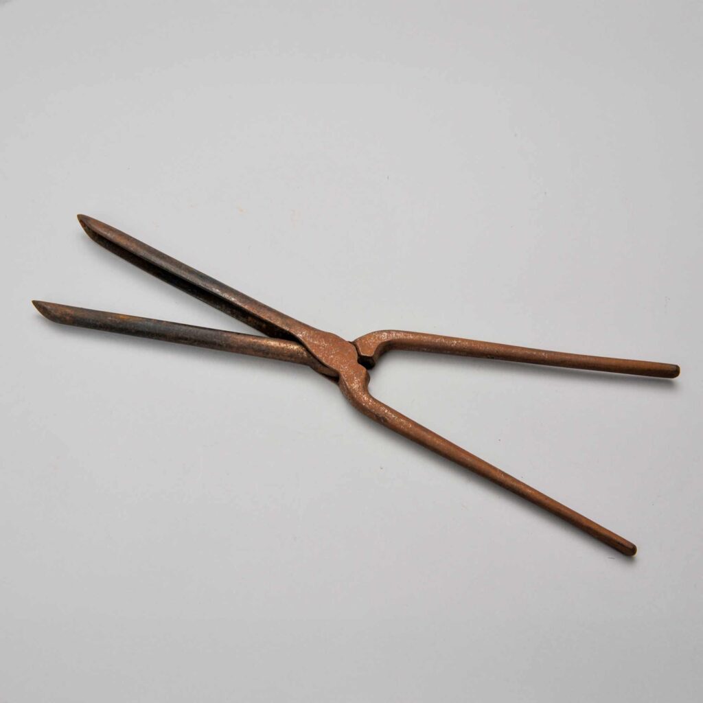 アイロン（昭和）菅谷寿子氏（千葉）寄贈