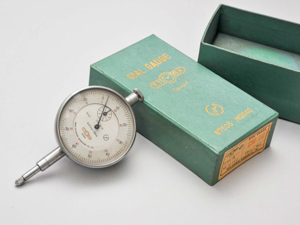 ダイヤルゲージ