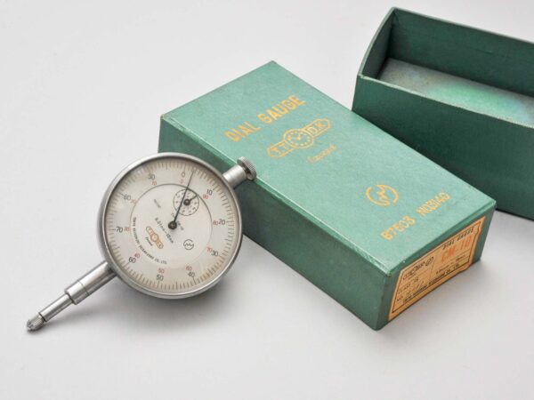 ダイヤルゲージ