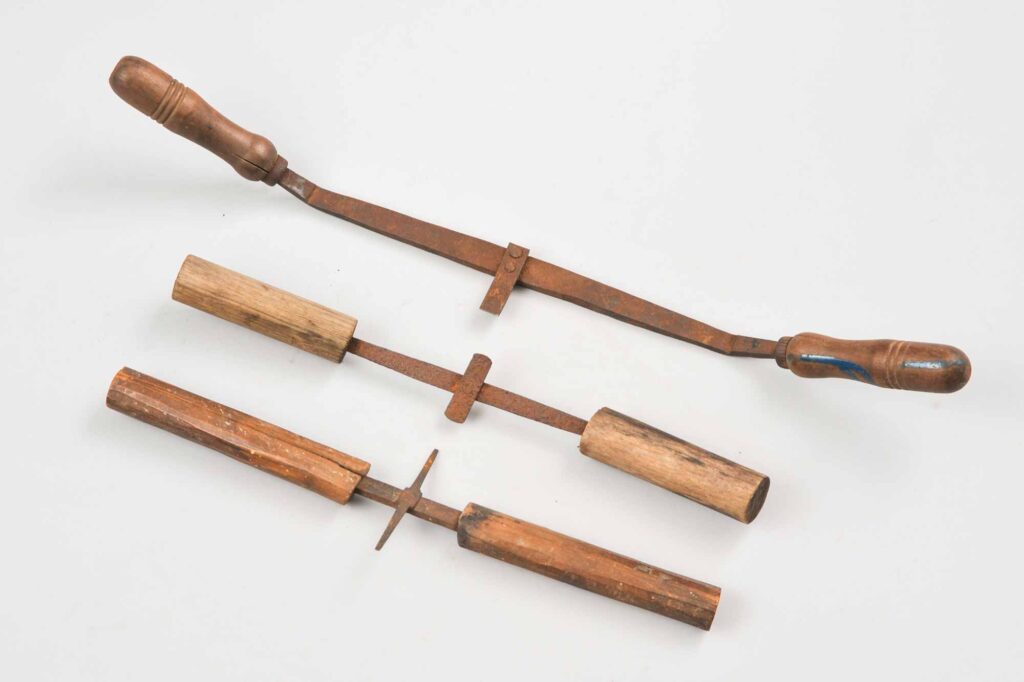 日本剃刀すき器具 大塚安夫氏（埼玉）寄贈