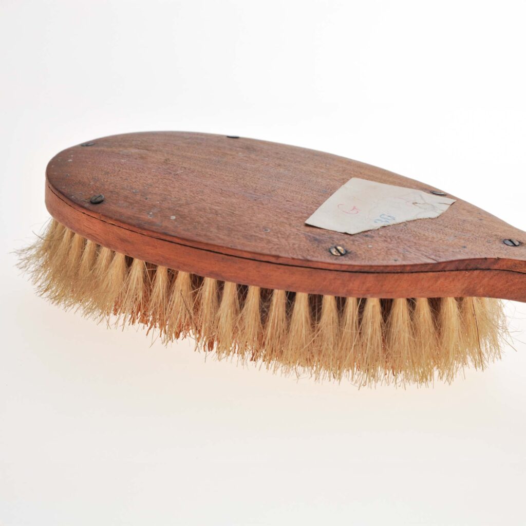 セットブラシ 松村重貴智氏（東京）寄贈