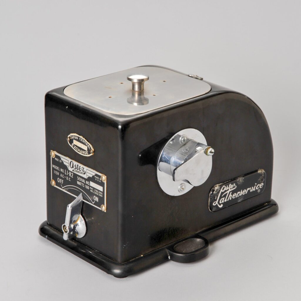 GHQ配給のオースターシェービングミキサー　田中知彦氏（東京）寄贈