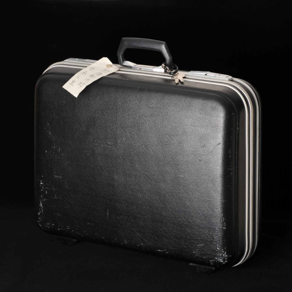 御用奉仕用 トランク（天皇陛下 御調髪用道具）