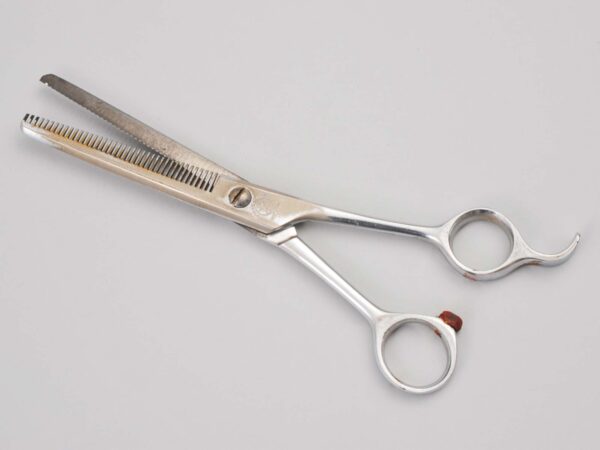 スキ鋏（大正～昭和）西山泰治氏寄贈