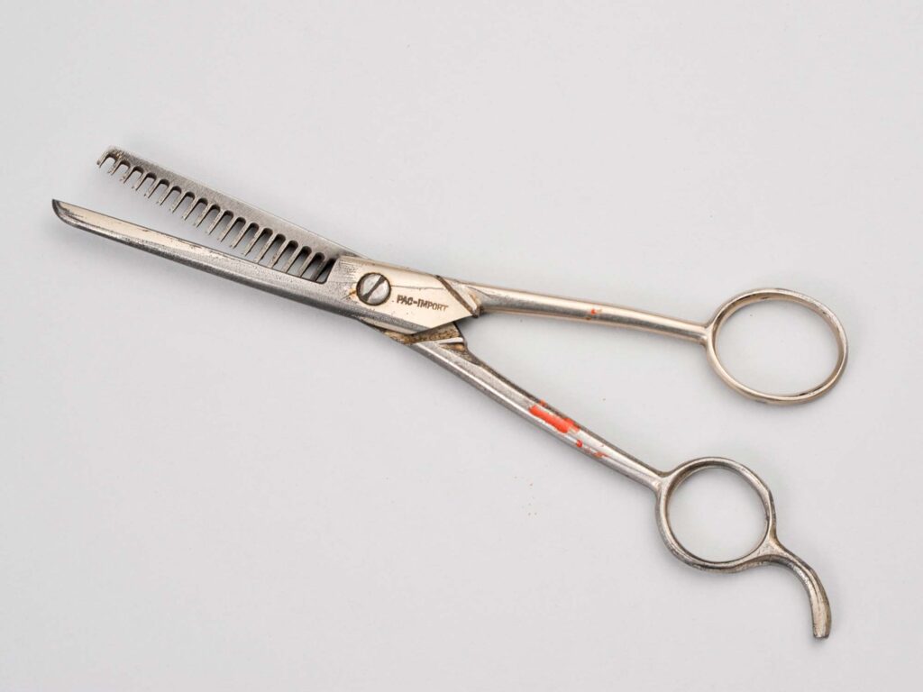 スキ鋏（大正～昭和）西山泰治氏寄贈